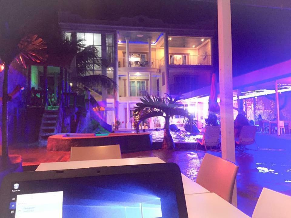 Estrella Del Mar Hotell Toledo Eksteriør bilde